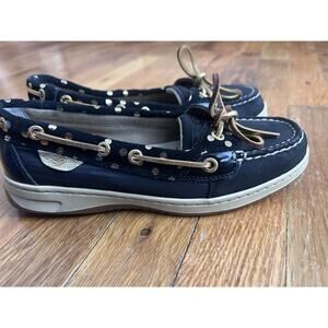 Sperry Angelfish boat shoes with black uppers and gold polka dots Women’s Size 6
